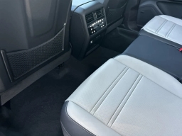 Porsche Cayenne GTS AWD 2026