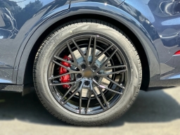 Porsche Cayenne GTS AWD 2026