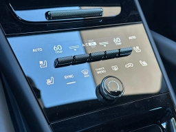 Porsche Cayenne GTS AWD 2026