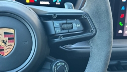 Porsche Cayenne GTS AWD 2026