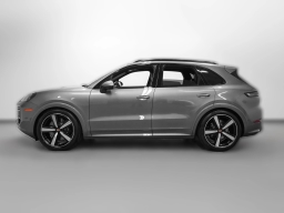 Porsche Cayenne GTS AWD 2026