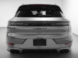 Porsche Cayenne GTS AWD 2026