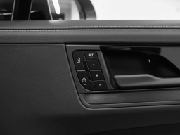 Porsche Cayenne GTS AWD 2026