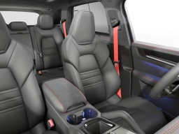 Porsche Cayenne GTS AWD 2026