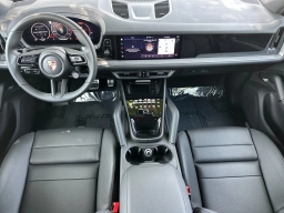 Porsche Cayenne S AWD 2026
