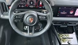 Porsche Cayenne S AWD 2026