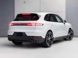 Porsche Cayenne S AWD 2026
