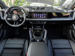 Porsche Cayenne S AWD 2026