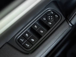 Porsche Cayenne S AWD 2026