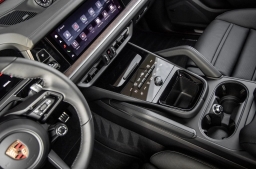 Porsche Cayenne S AWD 2026