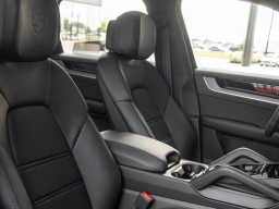 Porsche Cayenne S AWD 2026