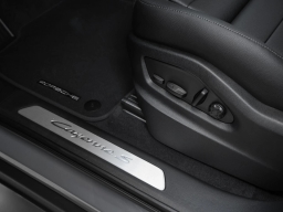 Porsche Cayenne S AWD 2026