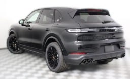 Porsche Cayenne S AWD 2026