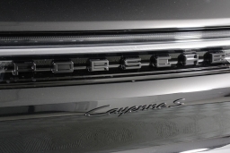 Porsche Cayenne S AWD 2026
