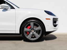 Porsche Cayenne S AWD 2026