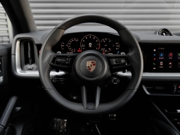 Porsche Cayenne S AWD 2026