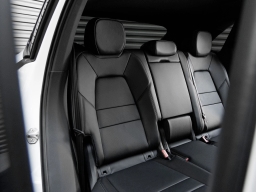 Porsche Cayenne S AWD 2026