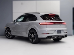 Porsche Cayenne S AWD 2026