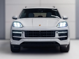 Porsche Cayenne S AWD 2026