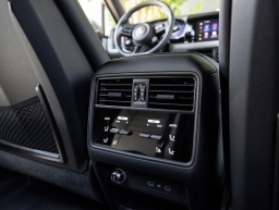 Porsche Cayenne S AWD 2026