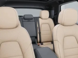 Porsche Cayenne S AWD 2026