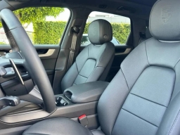 Porsche Cayenne S AWD 2026