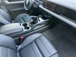 Porsche Cayenne S AWD 2026