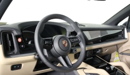 Porsche Cayenne S AWD 2026