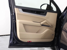 Porsche Cayenne S AWD 2026
