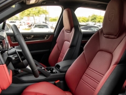 Porsche Cayenne S AWD 2026