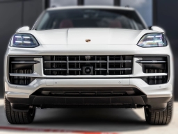 Porsche Cayenne S AWD 2026