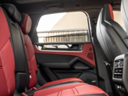 Porsche Cayenne S AWD 2026