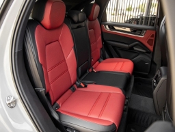 Porsche Cayenne S AWD 2026