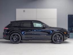 Porsche Cayenne S AWD 2026