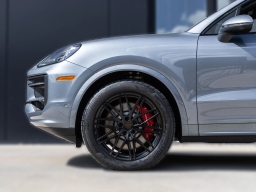 Porsche Cayenne S AWD 2026