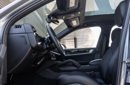 Porsche Cayenne S AWD 2026