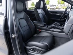 Porsche Cayenne S AWD 2026