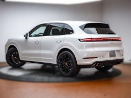 Porsche Cayenne S AWD 2026