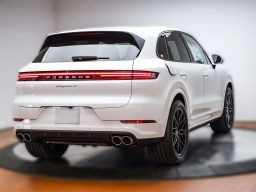 Porsche Cayenne S AWD 2026