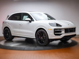 Porsche Cayenne S AWD 2026
