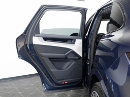 Porsche Cayenne S AWD 2026