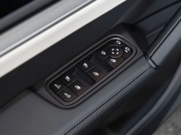 Porsche Cayenne S AWD 2026