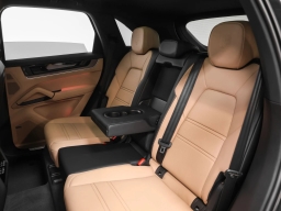 Porsche Cayenne S AWD 2026