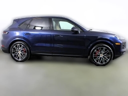 Porsche Cayenne S AWD 2026