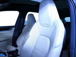 Porsche Cayenne S AWD 2026