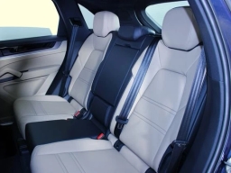 Porsche Cayenne S AWD 2026