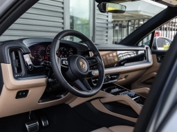 Porsche Cayenne S AWD 2026