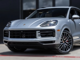 Porsche Cayenne S AWD 2026