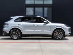 Porsche Cayenne S AWD 2026