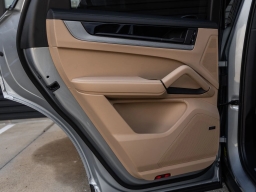 Porsche Cayenne S AWD 2026
